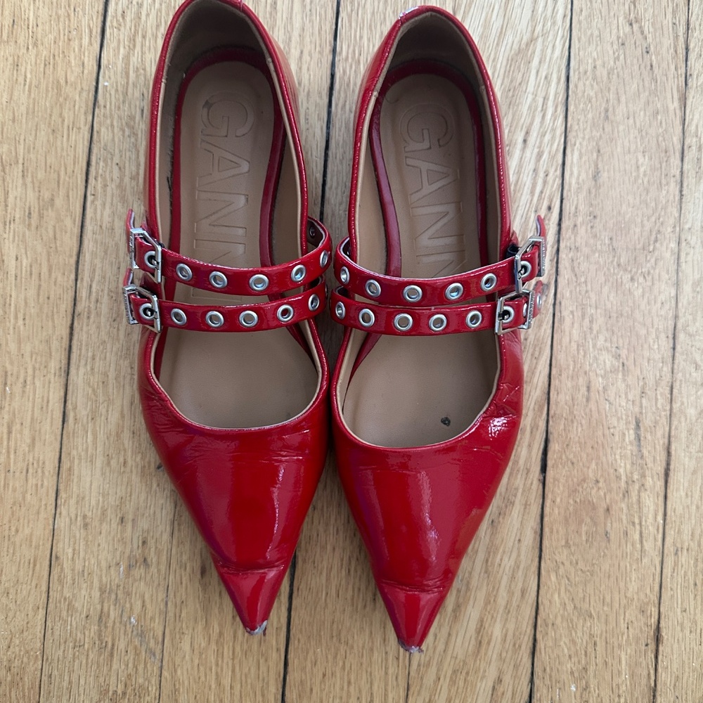 Ganni Red patent leather flats | Size 5.5 - Picture 4 of 5
